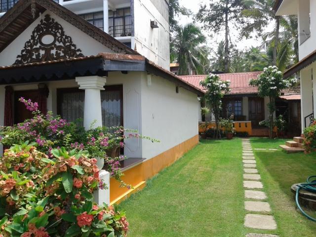 Kovalam Beach Cottage Ngoại thất bức ảnh